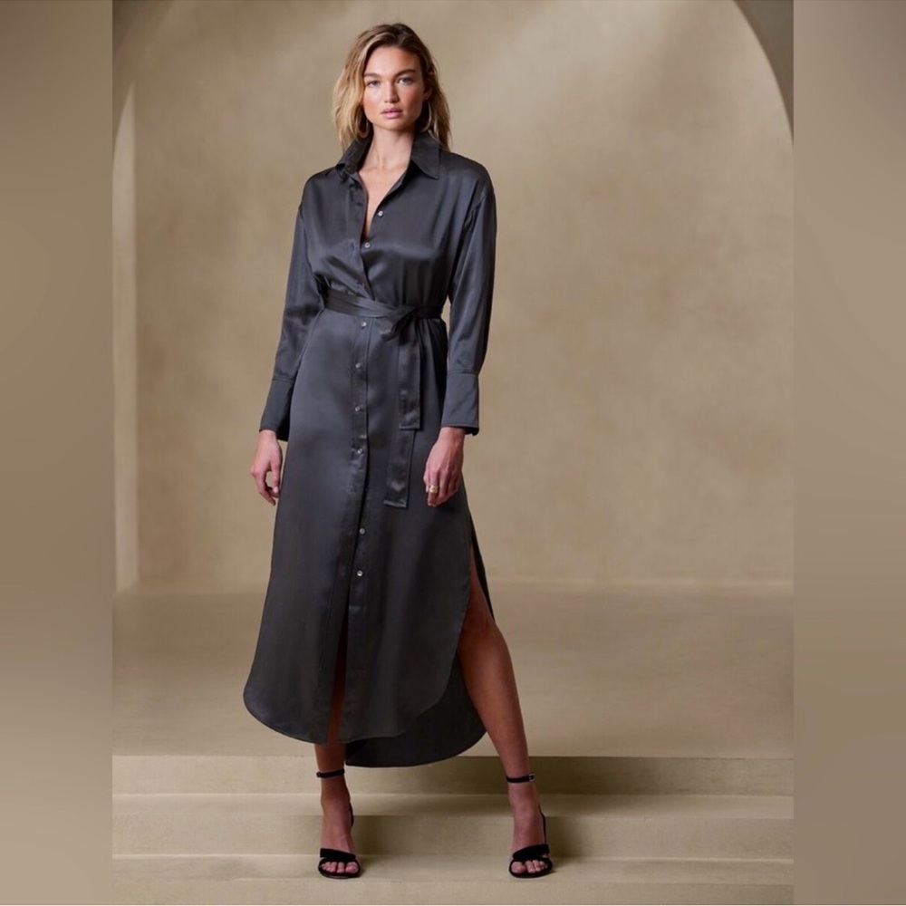 Banana Republic Muse Silk Maxi Shirtdress size Small